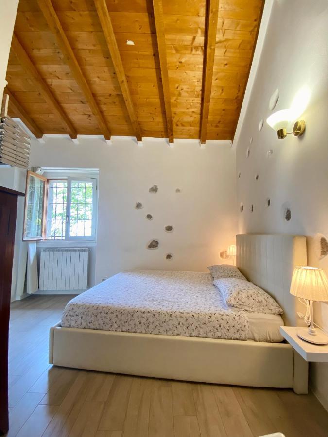 La Dimora Degli Olivi Dependance Villa Galbiate Exterior photo